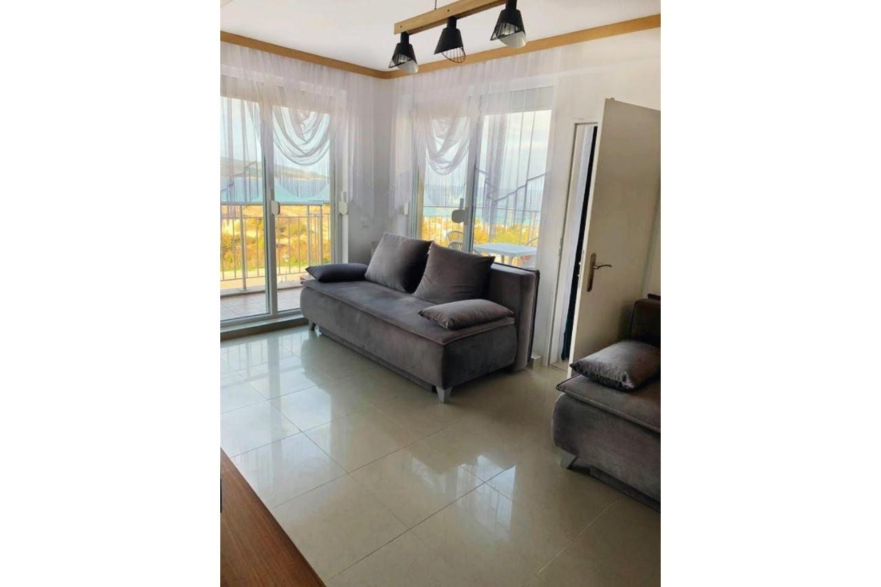 Golden View Przy Samym Morzu Plazy Apartment Primorsko Luaran gambar